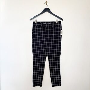 Old Navy's Navy High-Waisted Windowpane-Plaid Pixie Skinny Ankle Pants - Size 6
